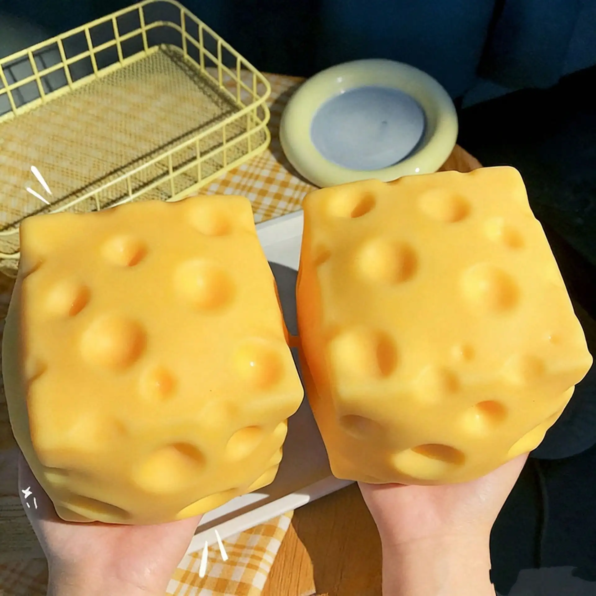 New 10cm Extra Large Cheese Sq - đánh giá và giá Food Xxl